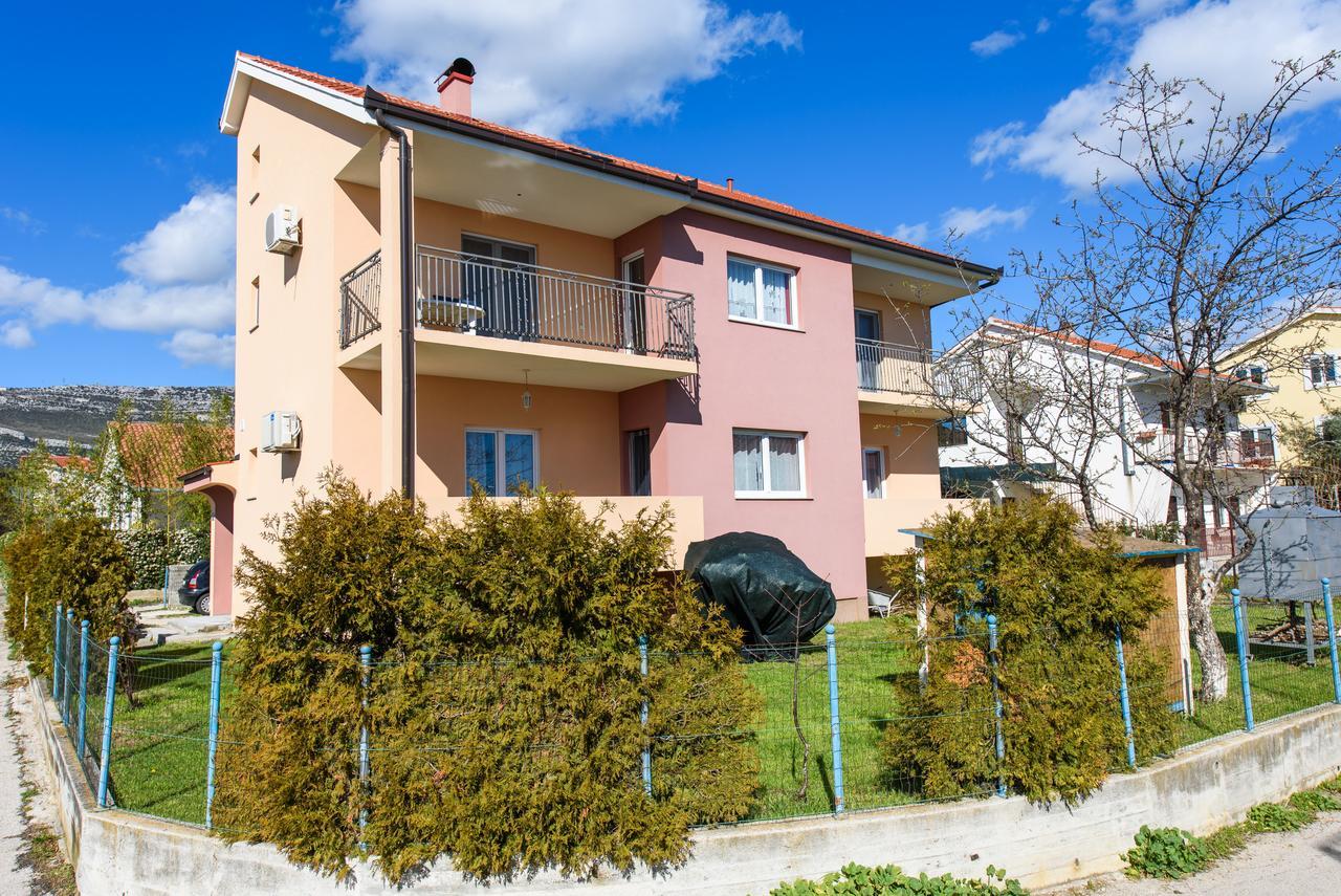 Apartment Drmic Kastela Bagian luar foto